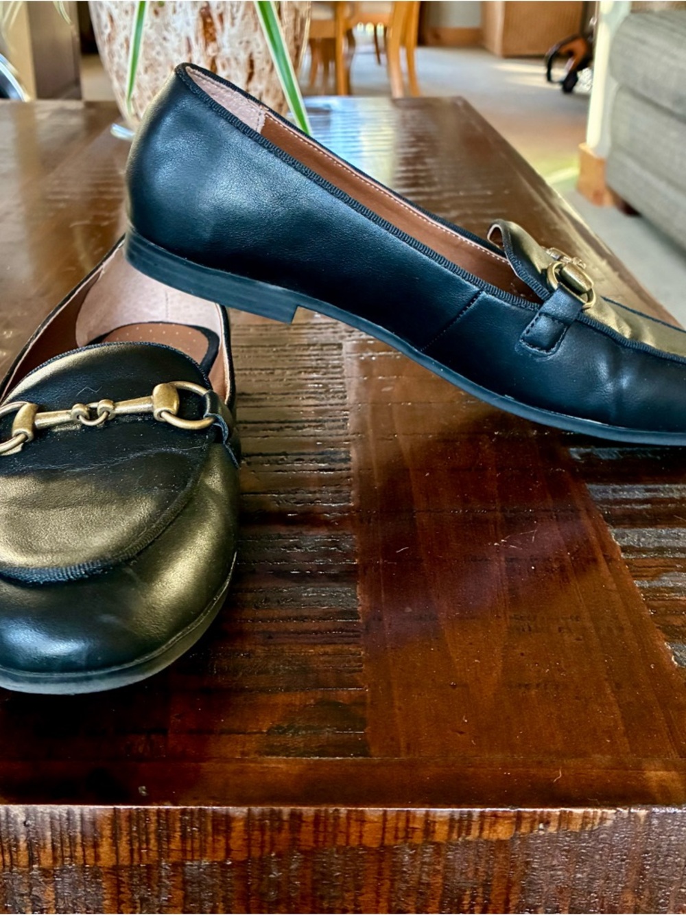 White Mountain Black Leather Insole Slip-On with Gold horsebit detail